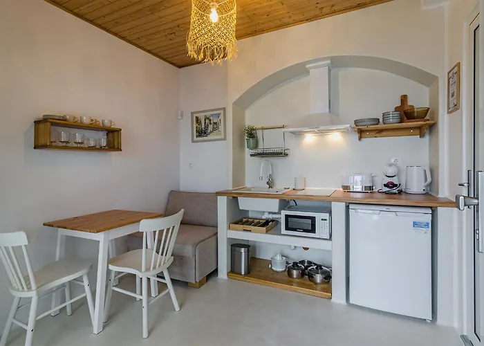 Kalimera Apartment *